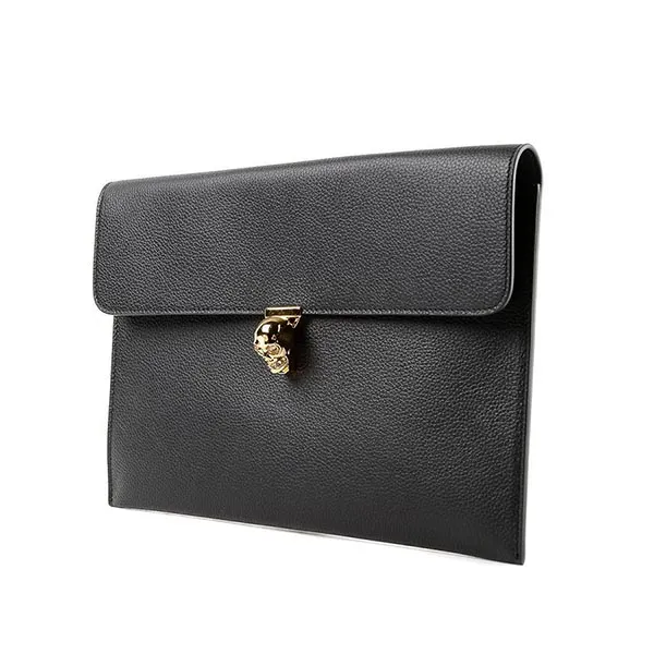 Túi Cầm Tay Nam Alexander Mcqueen Skull Black Grained Leather Clutch Màu Đen
