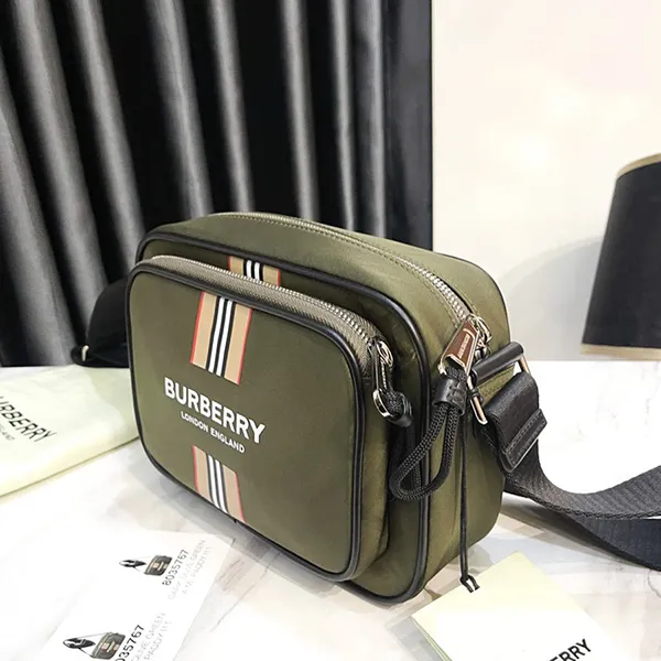 Túi Đeo Chéo Nam Burberry Logo And Icon Stripe Print Econyl Crossbody Bag Màu Xanh