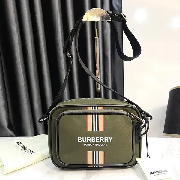 Túi Đeo Chéo Nam Burberry Logo And Icon Stripe Print Econyl Crossbody Bag Màu Xanh