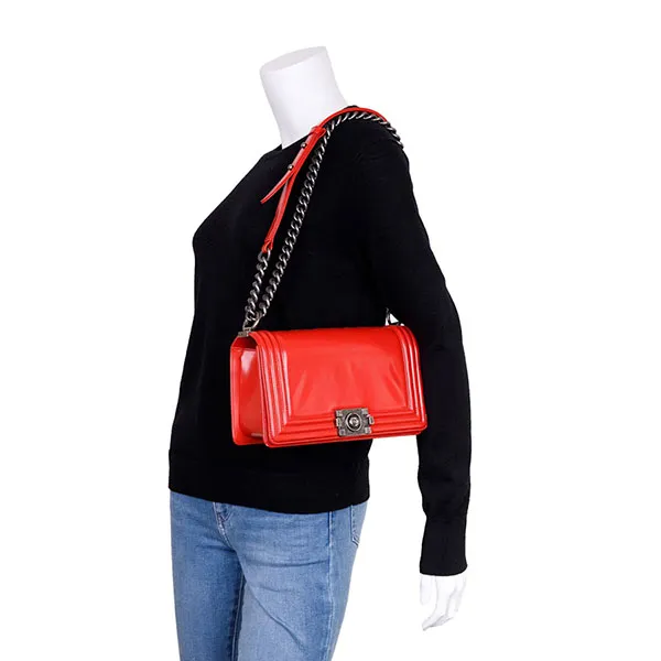 Túi Đeo Chéo Nữ Chanel Medium Original Clasp Boy Bag Màu Đỏ - 1