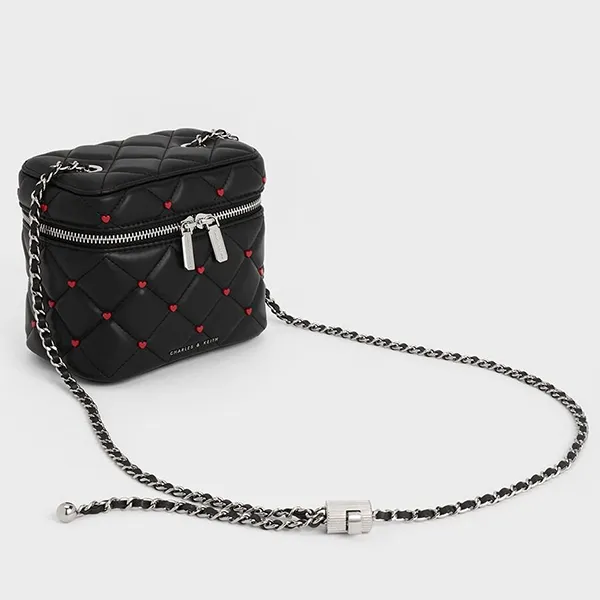 Túi Đeo Chéo Nữ Charles & Keith CNK Nezu Quilted Heart-Print Bag CK2-80271114-A Black Màu Đen