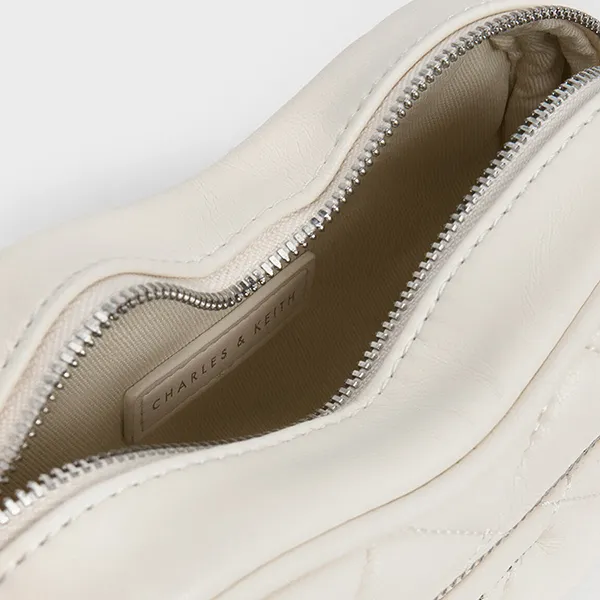Túi Đeo Chéo Nữ Charles & Keith CNK Philomena Quilted Heart Crossbody Bag CK2-80151353 Màu Trắng