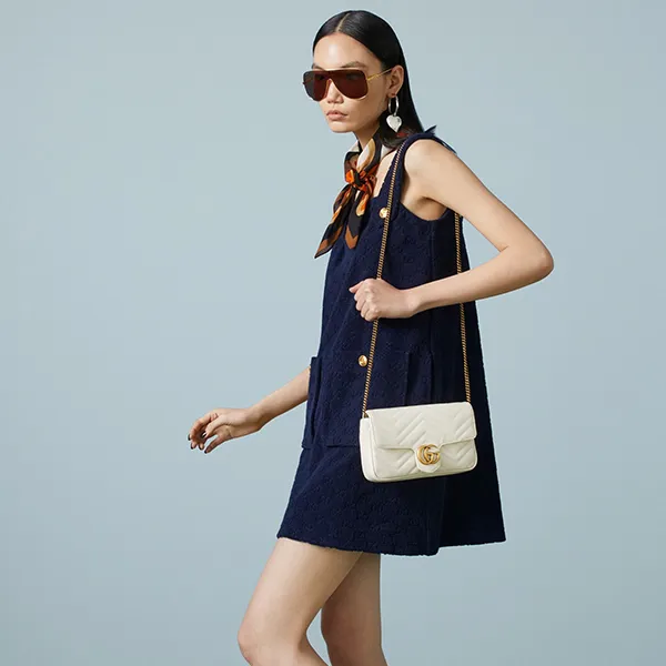 Túi Đeo Chéo Nữ Gucci GG Marmont Mini Bag With Cardholder Màu Trắng Kem (Kèm Ví Đựng Thẻ)