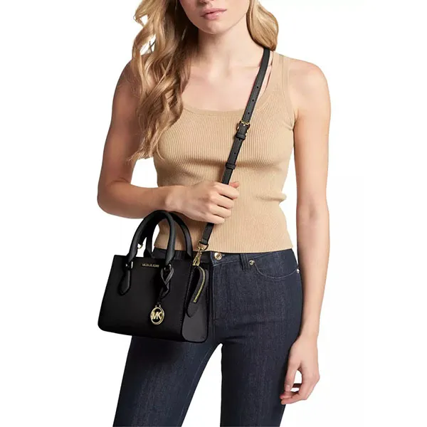 Túi Đeo Chéo Nữ Michael Kors MK Sheila Small Faux Saffiano Leather Satchel Black 35S3G6HS5L Màu Đen