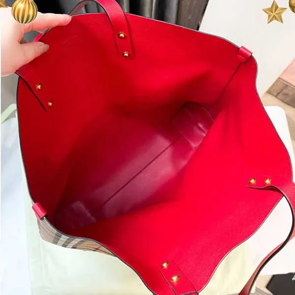 Túi Tote Nữ Burberry Check Crossbody Bucket Bag Màu Be Kẻ - Túi xách - Vua Hàng Hiệu