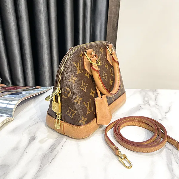 Túi Xách Nữ Louis Vuitton LV Alma BB Bag M53152 Màu Nâu Đen