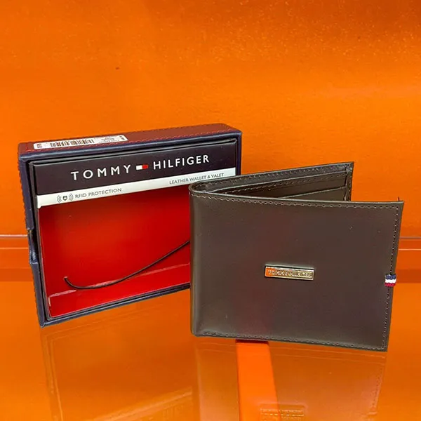 Ví Nam Tommy Hilfiger Men's Leather Credit Card Wallet Billfold Brown 31HP220040 Màu Nâu