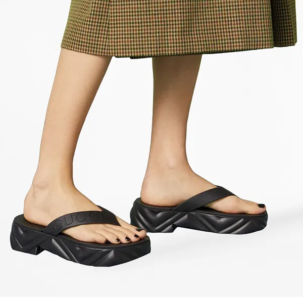 Dép Xỏ Ngón Nữ Gucci Tarifa Rubber Platform Flip Flops Black Màu Đen Size 36