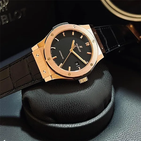 Đồng Hồ Nam Hublot Classic Fusion King Gold Leather Strap 42mm Màu Đen Vàng