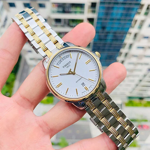 Đồng Hồ Nam Tissot T-Classic Automatic III Day Date Men's Watch T065.930.22.031.00 Màu Demi (Vàng-Bạc)