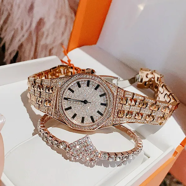Đồng Hồ Nữ Davena Crystal D61692 Rose Gold Màu Vàng Hồng