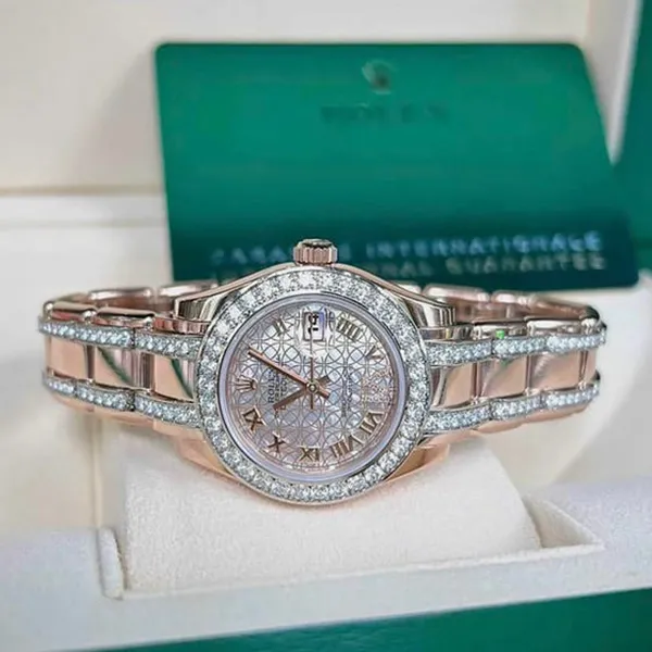 Đồng Hồ Nữ Rolex Pearl Master Màu Vàng Hồng