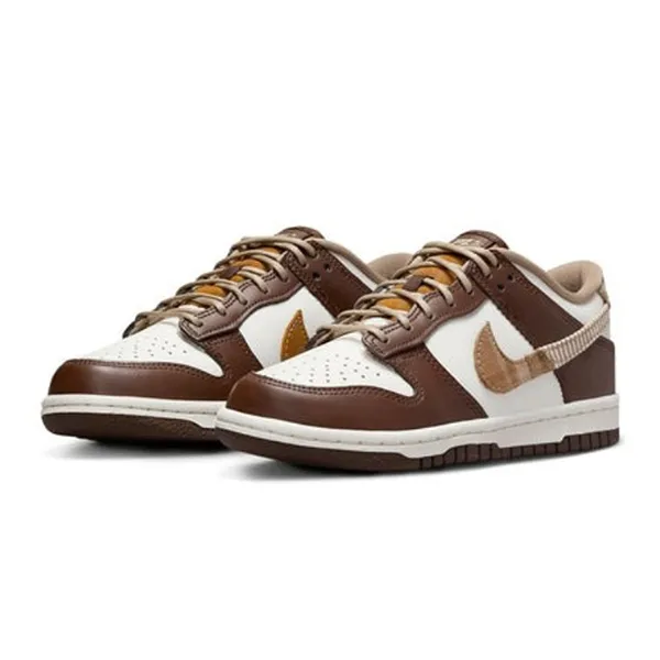 Giày Thể Thao Nữ Nike Dunk Low GS Autumn Plaind FV3653-191 Màu Nâu Trắng Size 35.5