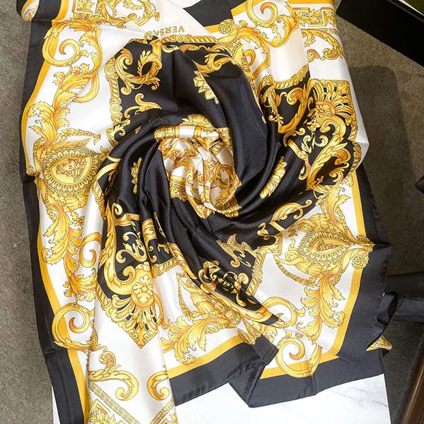 Khăn Nữ Versace Logo Baroque Silk Scarf Màu Đen - Thời trang - Vua Hàng Hiệu