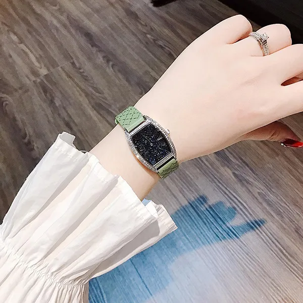 Set Đồng Hồ Nữ Davena Leather Swarovski Màu Xanh Đen