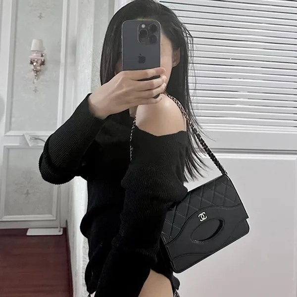 Túi Đeo Chéo Nữ Chanel 31 Wallet On Chain Shiny Calfskin Màu Đen - Túi xách - Vua Hàng Hiệu