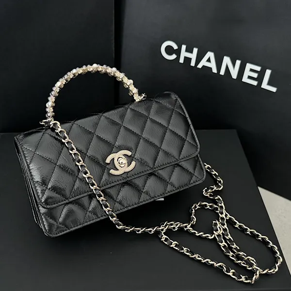 Túi Đeo Chéo Nữ Chanel Handle Bag Khóa Xoay Màu Đen Size 19