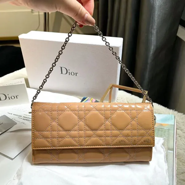 Túi Đeo Vai Nữ Dior Beige Cannage Patent Leather Lady Wallet Woc Màu Be