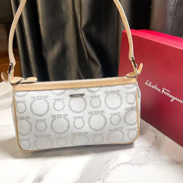 Túi Đeo Vai Nữ Salvatore Ferragamo Shoulder Bag Màu Trắng Be - Túi xách - Vua Hàng Hiệu