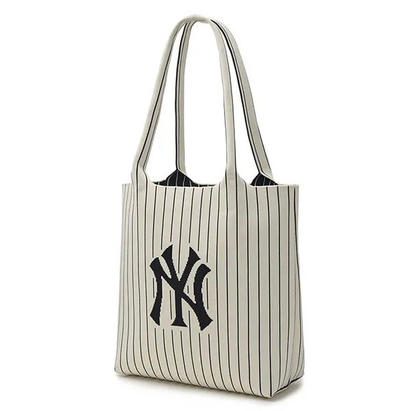 Túi Tote MLB Logo New York Yankees 3AORL034N-50CRD Màu Kem