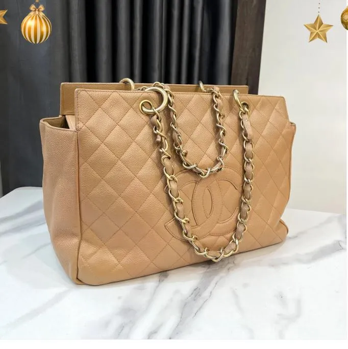 Túi Tote Nữ Chanel Handbag In Beige Quilted Grained Leather Màu Be - Túi xách - Vua Hàng Hiệu
