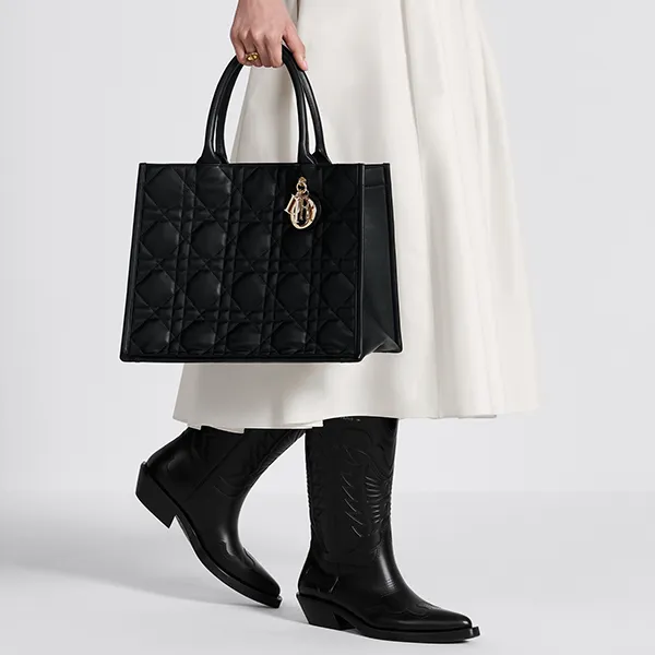 Túi Tote Nữ Dior Medium Book Tote M1324OWHP M900 Màu Đen
