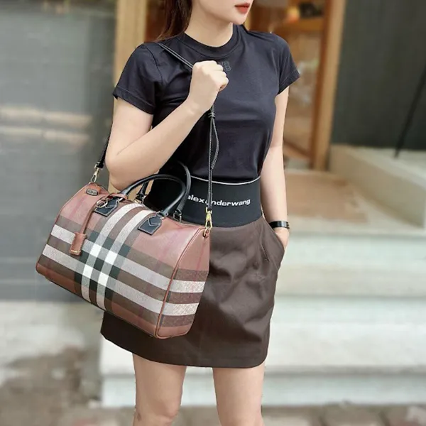 Túi Trống Nữ Burberry Medium Check Bowling Bag Màu Nâu Đen - Túi xách - Vua Hàng Hiệu