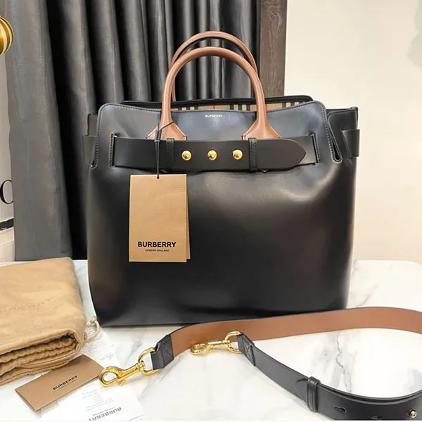 Túi Xách Nữ Buberry Small Leather Triple Stud Belt Bag Màu Đen