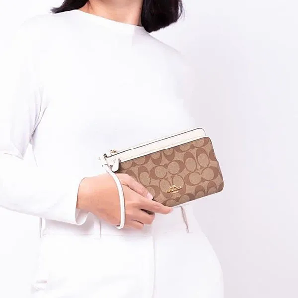 Ví Nữ Coach Double Zip Wallet In Signature Canvas C5576 Màu Nâu Khaki - Túi xách - Vua Hàng Hiệu
