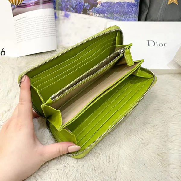Ví Nữ Dior Zippy Python Leather Long Wallet Màu Xanh Cốm
