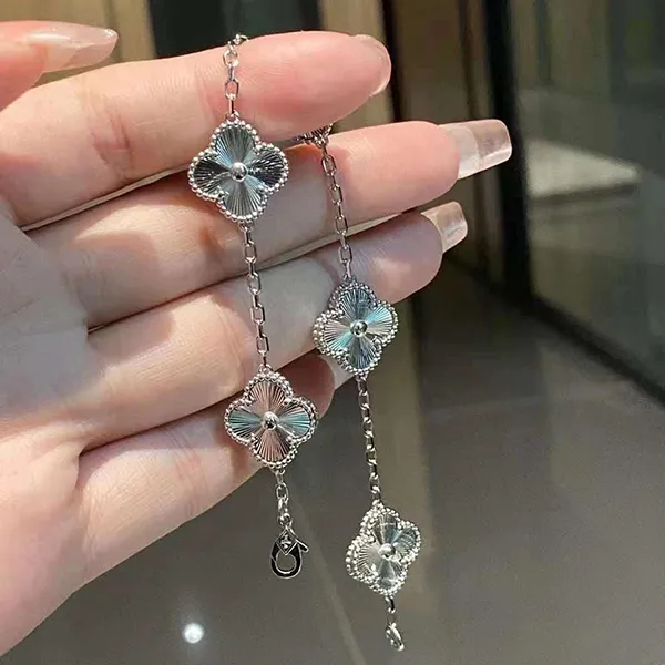 Vòng Đeo Tay Nữ Jewery Luxury Typ Armband Màu Bạc - Trang sức - Vua Hàng Hiệu