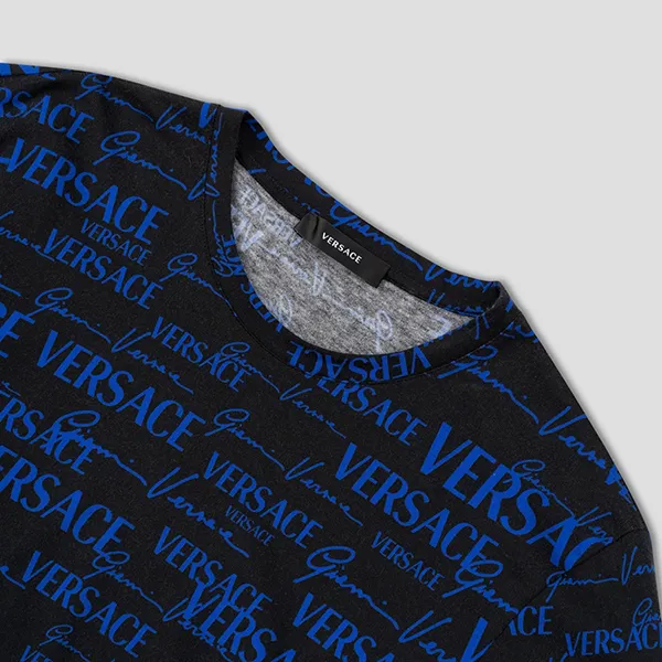 Áo Phông Nam Versace Black With Blue Pattern Printed Tshirt 1002901 1A02086 5B140 Màu Xanh Đen - Thời trang - Vua Hàng Hiệu