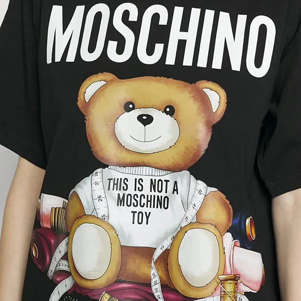Áo Phông Nữ Moschino Black With Teddy Bear Logo Printed Tshirt 232E V070155411555 Màu Đen