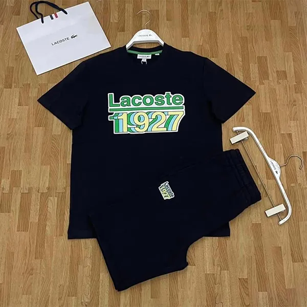 Bộ Quần Áo Cộc Tay Nam Lacoste Abysm 1927 Graphic Màu Xanh Navy Size 5