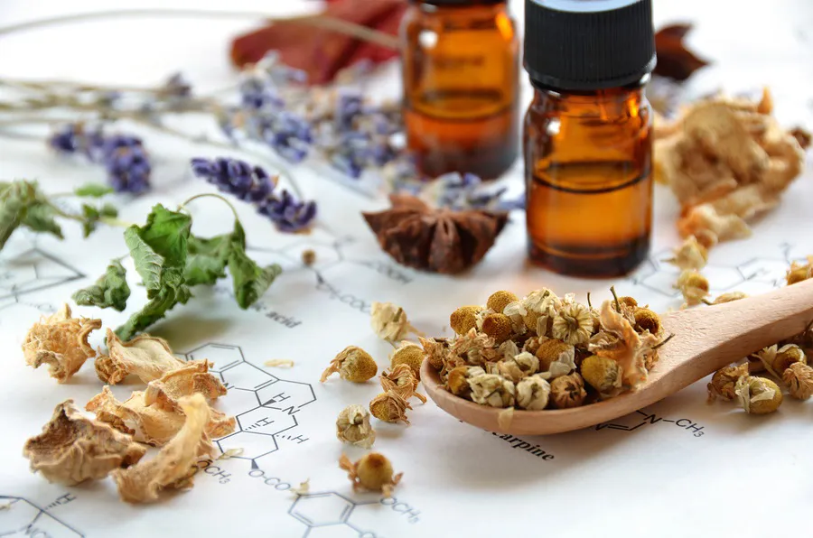 Cách làm serum chống lão hóa cho da dầu nhờn từ tinh dầu tự nhiên