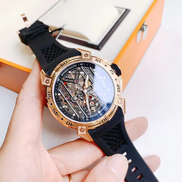 Đồng Hồ Nam Bonest Gatti 5805 Dây Cao Su 45mm Màu Đen Vàng