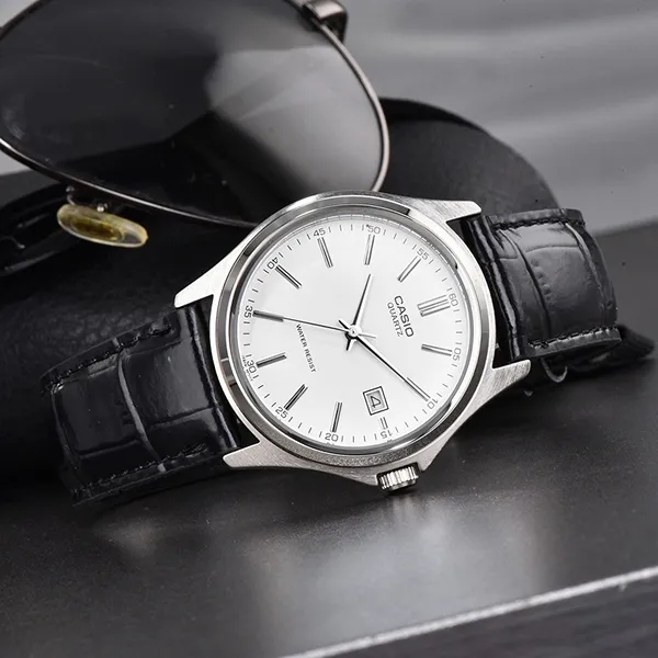 Đồng Hồ Nam Casio Quartz MTP-1183E-7ADF Màu Trắng Đen