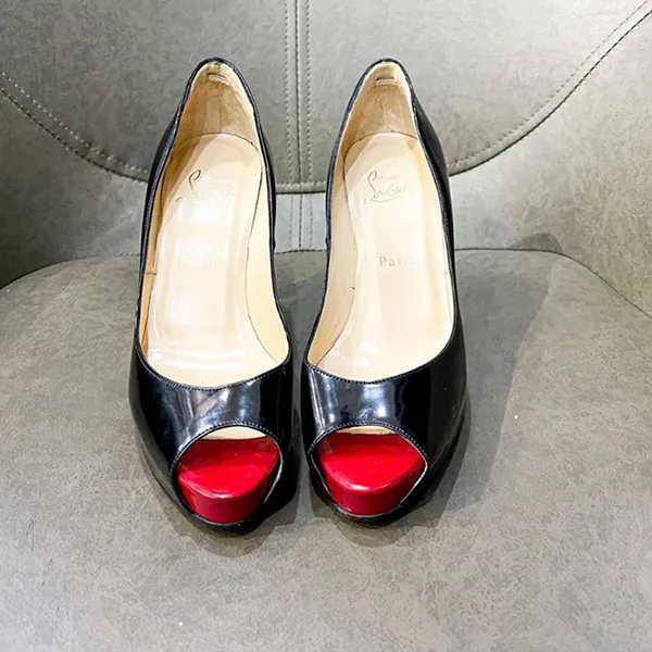 Giày Cao Gót Nữ Christian Louboutin Black Patent Leather New Very Prive Pumps Màu Đen Size 37.5