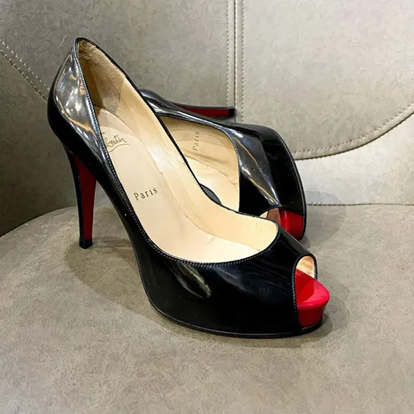 Giày Cao Gót Nữ Christian Louboutin Black Patent Leather New Very Prive Pumps Màu Đen Size 37.5