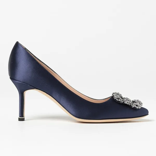 Giày Cao Gót Nữ Manolo Blahnik Hangisi Pumps In Satin With Jewel Buckle Màu Xanh Navy Size 37.5