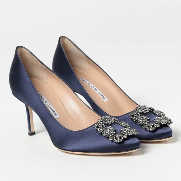 Giày Cao Gót Nữ Manolo Blahnik Hangisi Pumps In Satin With Jewel Buckle Màu Xanh Navy Size 37.5