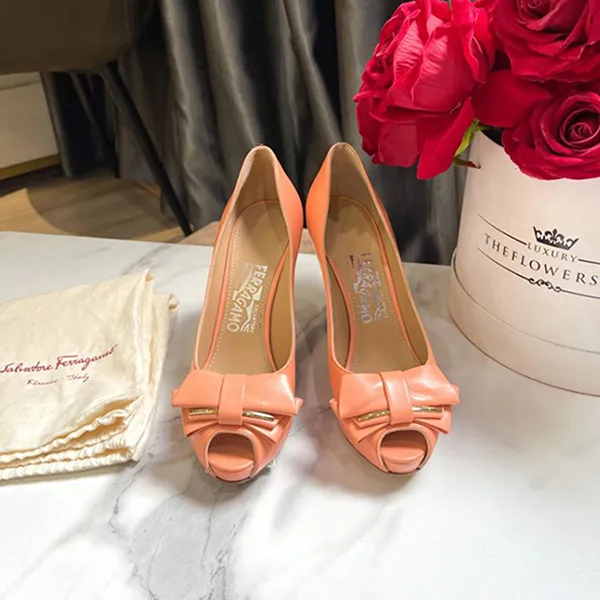 Giày Cao Gót Nữ Salvatore Ferragamo Coral Leather Shoes Màu Cam - Giày - Vua Hàng Hiệu