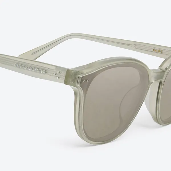 Kính Mát Gentle Monster Sunglasses Jade GC10 Màu Nâu Xám