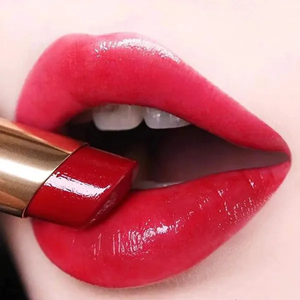 Son Dưỡng Chanel Rouge Coco Flash Hydrating Vibrant Shine Lip Colour-92 Amour Lipstick Màu Đỏ Tươi - Son Môi - Vua Hàng Hiệu