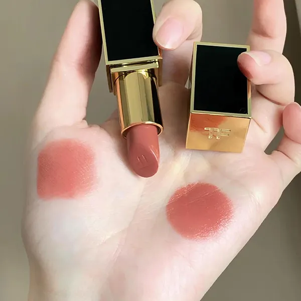 Son Tom Ford Lip Color 01 Insatiable Màu Hồng Cam Đất