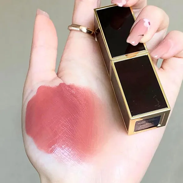 Son Tom Ford Lip Color 01 Insatiable Màu Hồng Cam Đất