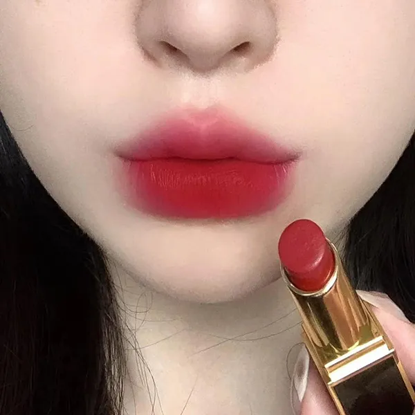 Son Tom Ford Lip Color Satin Matte 92 Charmed Màu Đỏ Cherry 3.3g - Son Môi - Vua Hàng Hiệu