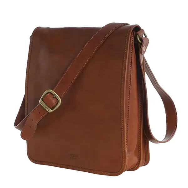 Túi Đeo Chéo Nam Medici Of Florence Bag MED370BD8C118 Màu Nâu