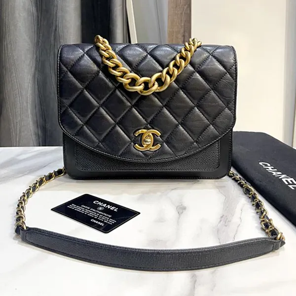 Túi Đeo Chéo Nữ Chanel Flap Bag Aged Calfskin & Gold-Tone Metal Màu Đen