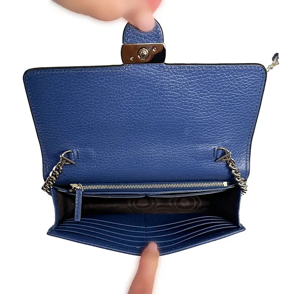 Túi Đeo Chéo Nữ Gucci Interlocking GG Leather Wallet On Chain Màu Xanh Dương